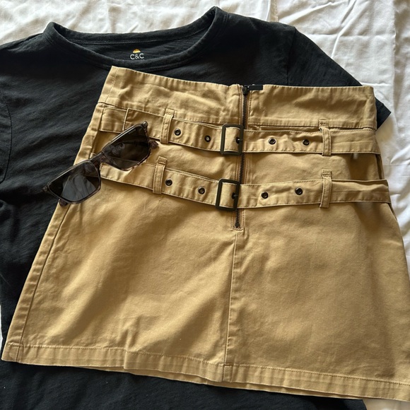Zara Trafaluc Khaki Buckle Mini Skirt Size XS - Picture 1 of 6